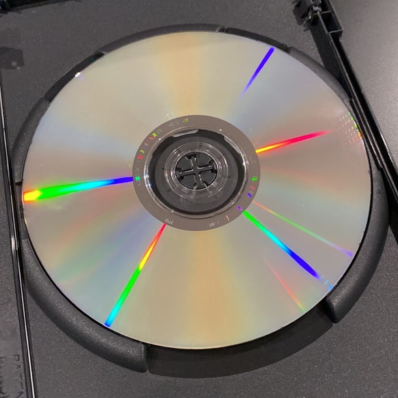 Dunston Checks In - DVD - Picture 4 of 5